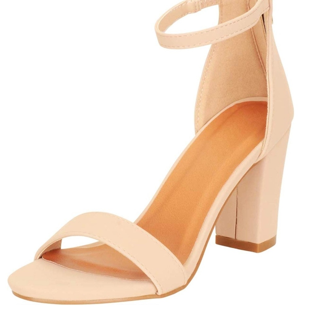 Woman's open toe heel